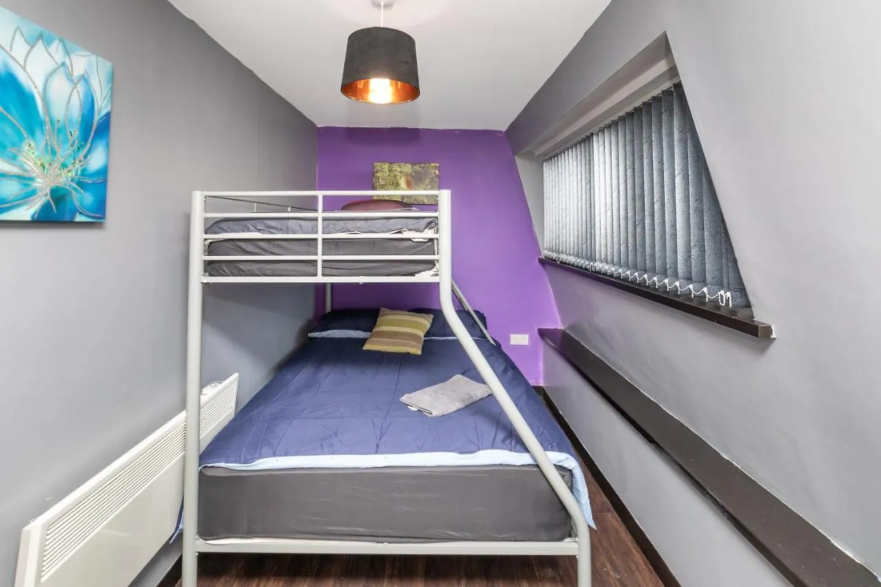 Newcastle Spacious City Centre Apartments