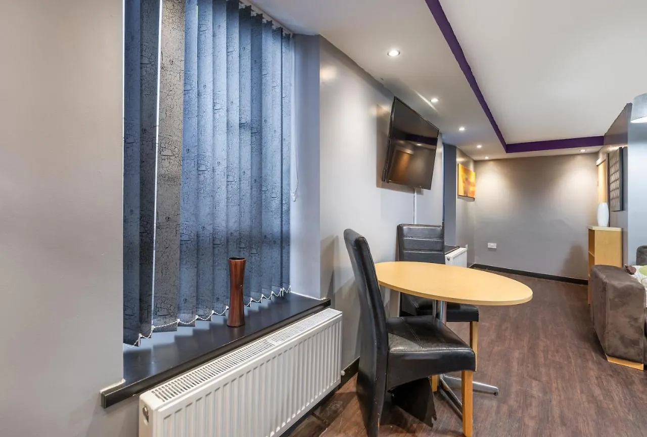 Newcastle Spacious City Centre Apartments