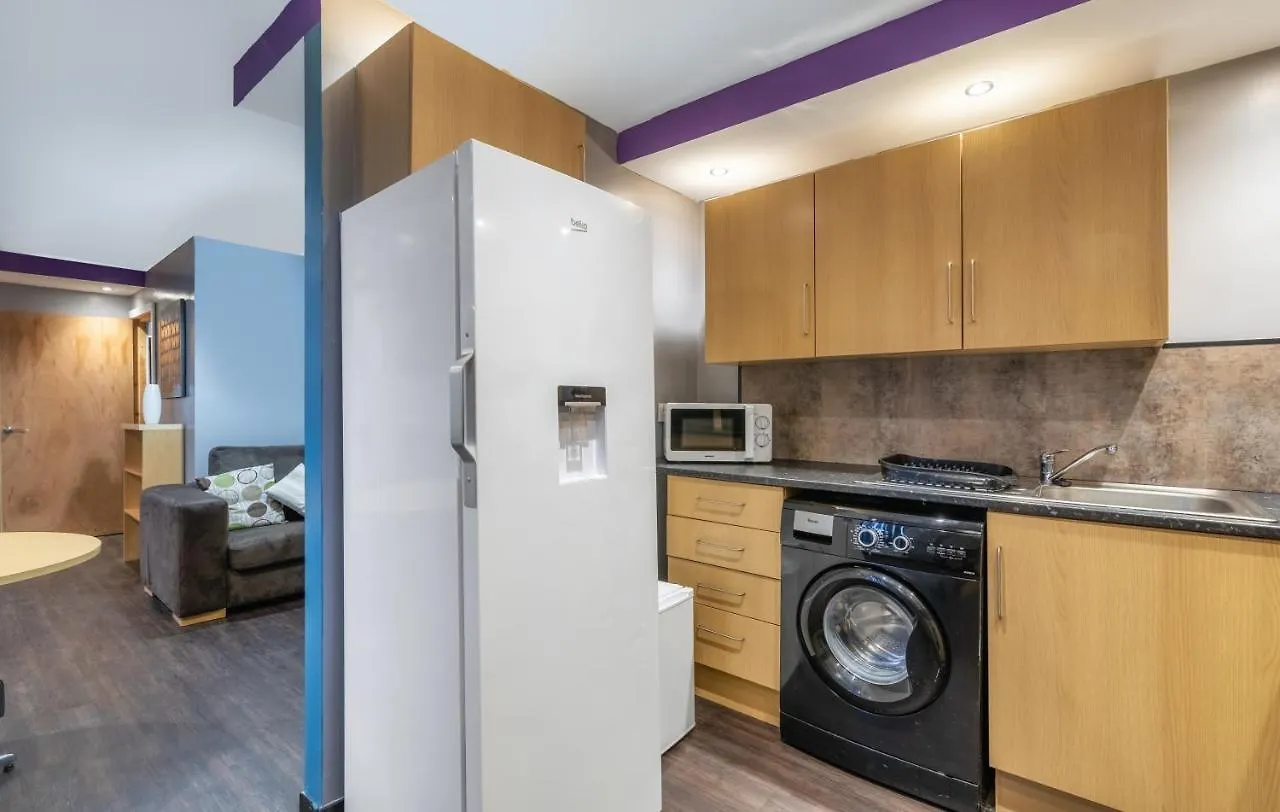 Newcastle Spacious City Centre Apartments